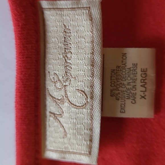 Top - Picture 4 of 6